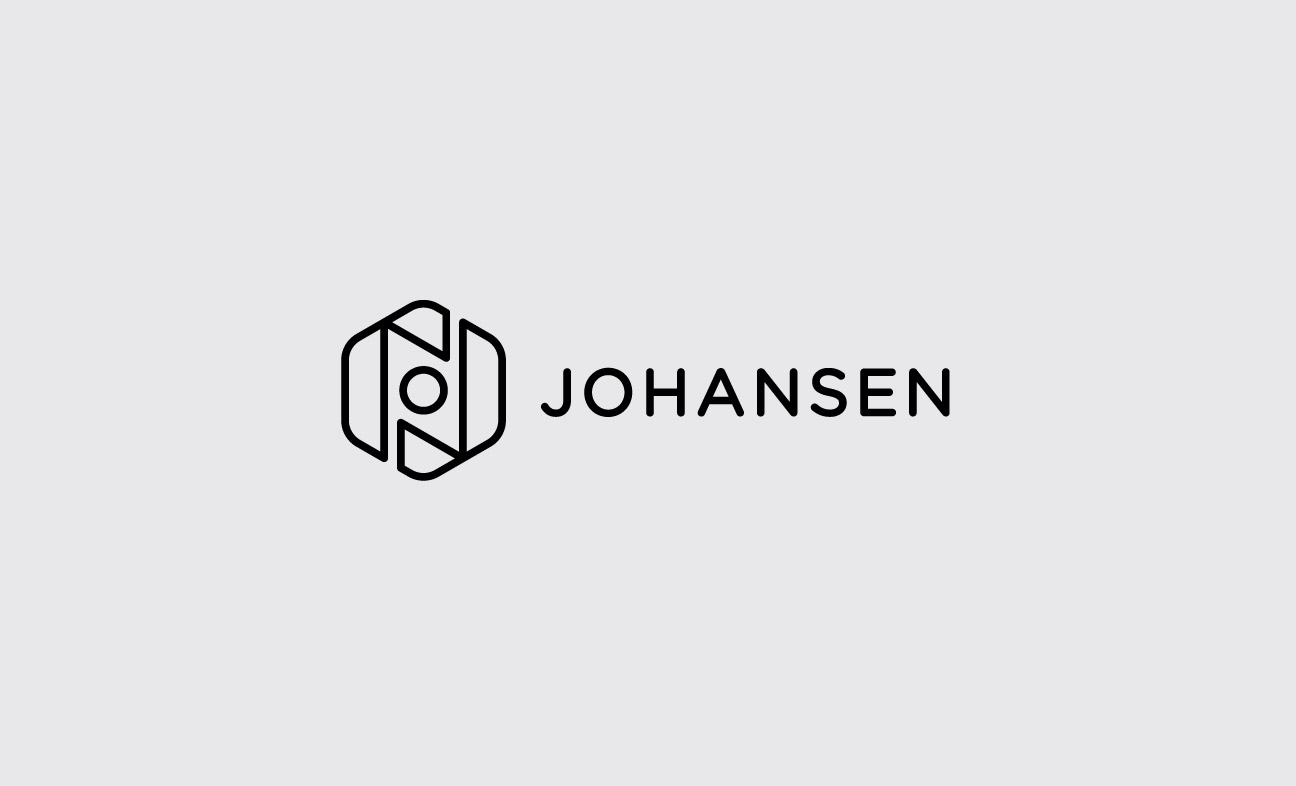 Johansen Camera Bags